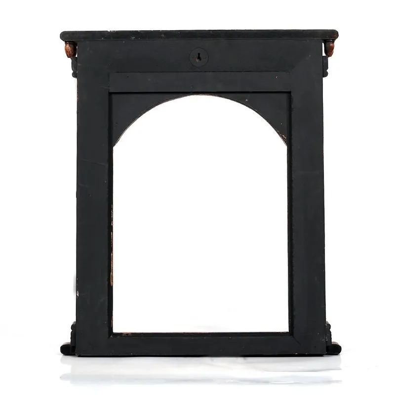 Back view of the wall accent with wall-mount keyhole slot