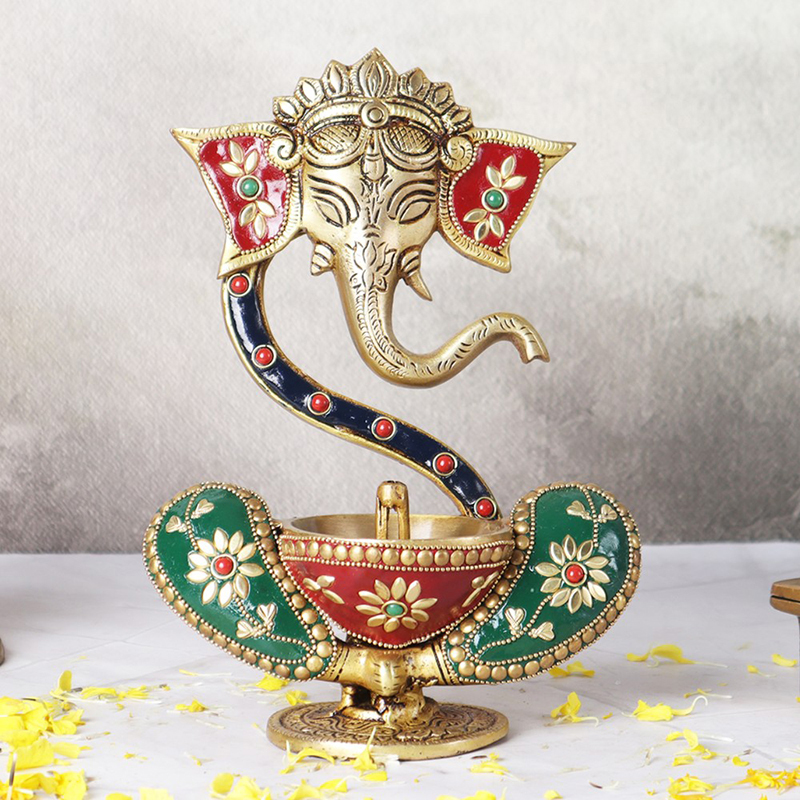 Serpentine Ganesha Brass Diya